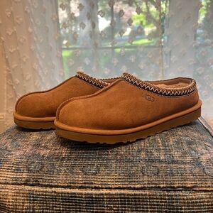 UGG Tasman Women’s Size 10 - Chesnut suede slip on, Sheepskin Slippers - …